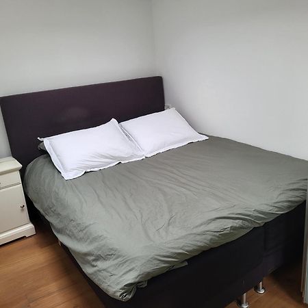Spacious Private Guest House Гілверсум Екстер'єр фото